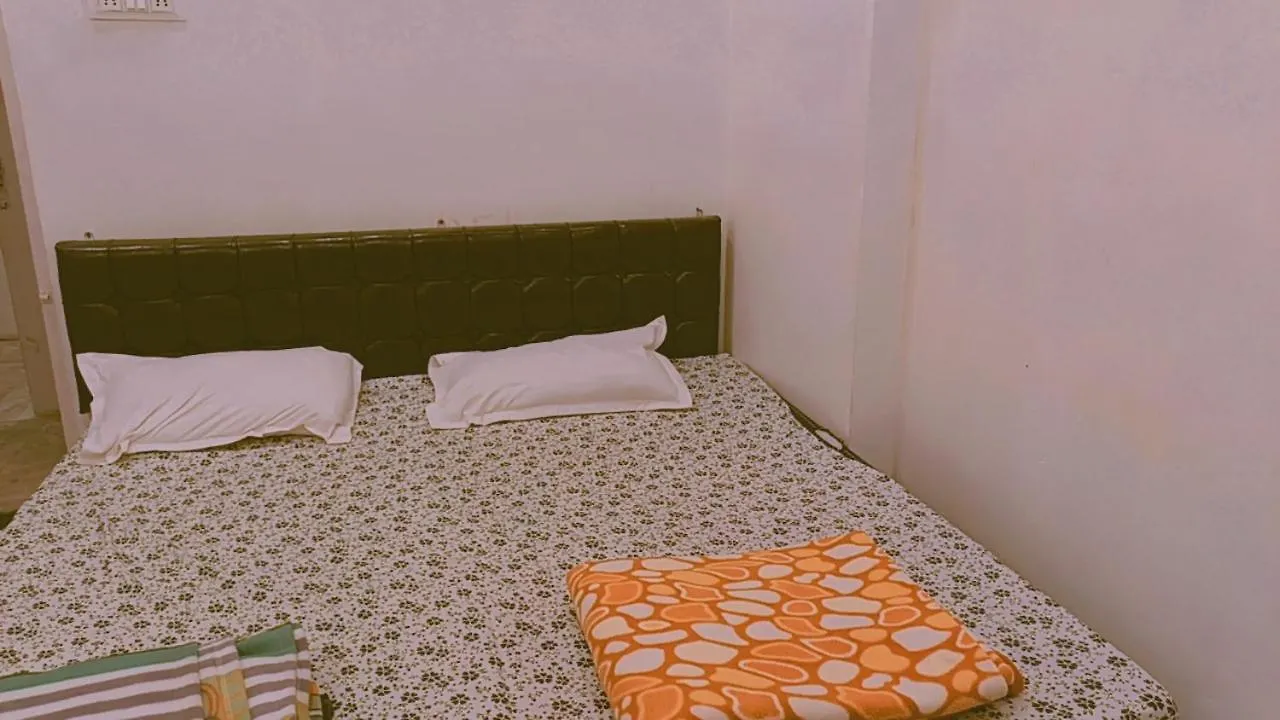 Apartman Property Band Ho Gai Hai Váránaszi